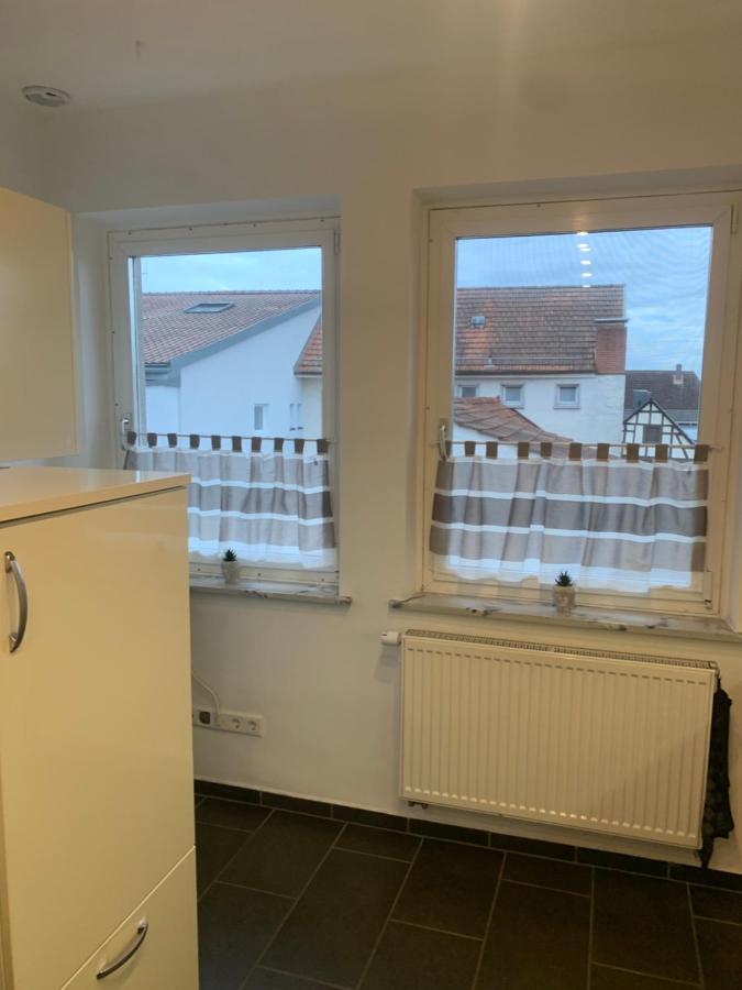 Mainpark Apartment 4 Schlafzimmer Bis Zu 10 Personen Direkt Ueber Aschaffapartment Bei Aschaffenburg Mainaschaff Kültér fotó
