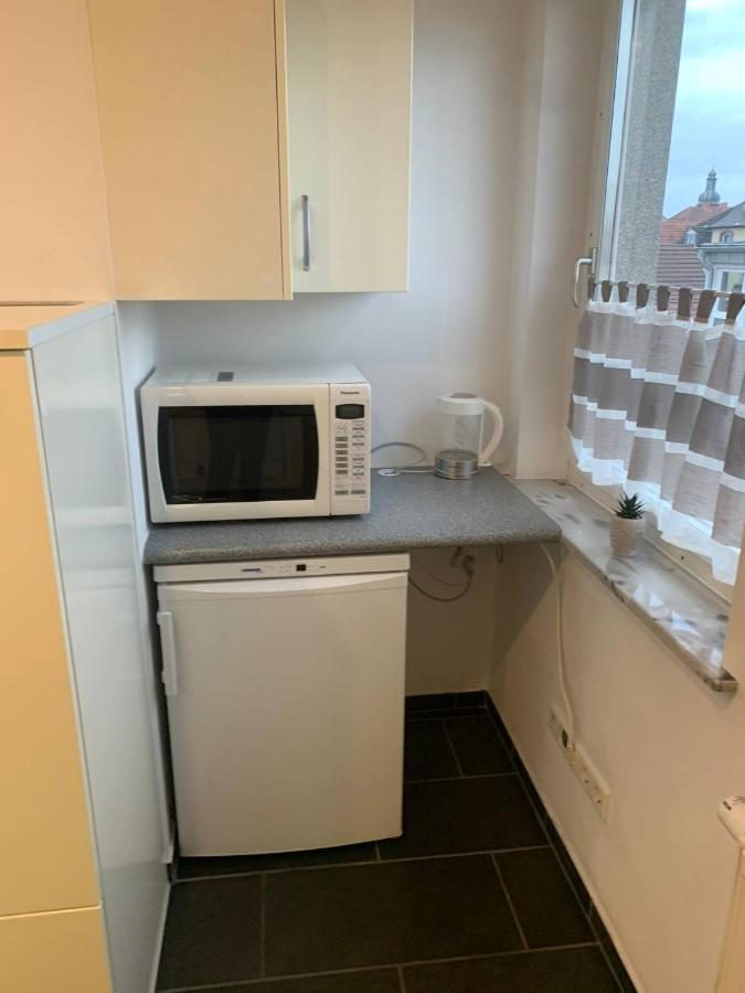 Mainpark Apartment 4 Schlafzimmer Bis Zu 10 Personen Direkt Ueber Aschaffapartment Bei Aschaffenburg Mainaschaff Kültér fotó