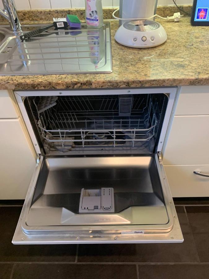 Mainpark Apartment 4 Schlafzimmer Bis Zu 10 Personen Direkt Ueber Aschaffapartment Bei Aschaffenburg Mainaschaff Kültér fotó